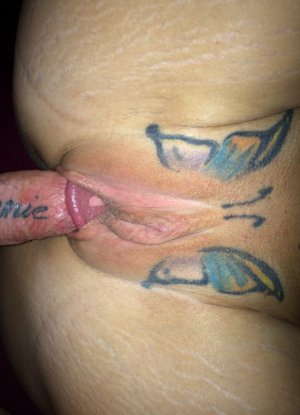 Татуированная пизда близкий ракурс картинка 47