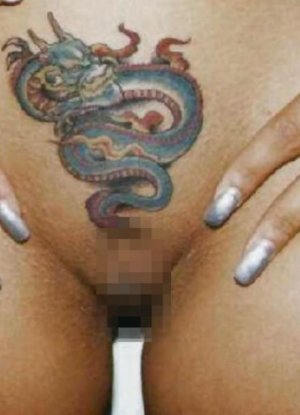 Татуированная пизда близкий ракурс картинка 38